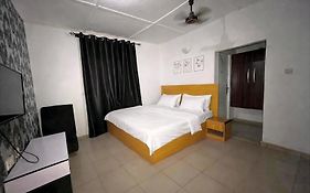 Elite Hotel
